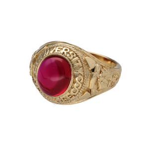 New 9ct Yellow Gold & Pink Stone Graduation/University Ring in size X with the weight 12.80 grams. The pink stone is 12mm by 10mm and the front of the ring is 19mm high. The ring says 'University of Life' and has patterned shoulders