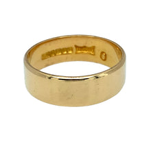 Load image into Gallery viewer, Preowned 22ct Yellow Gold 6mm Wedding Band Ring in size O with the weight 5.30 grams
