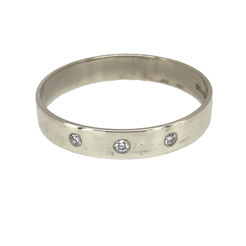 9ct White Gold & Diamond Set Band Ring