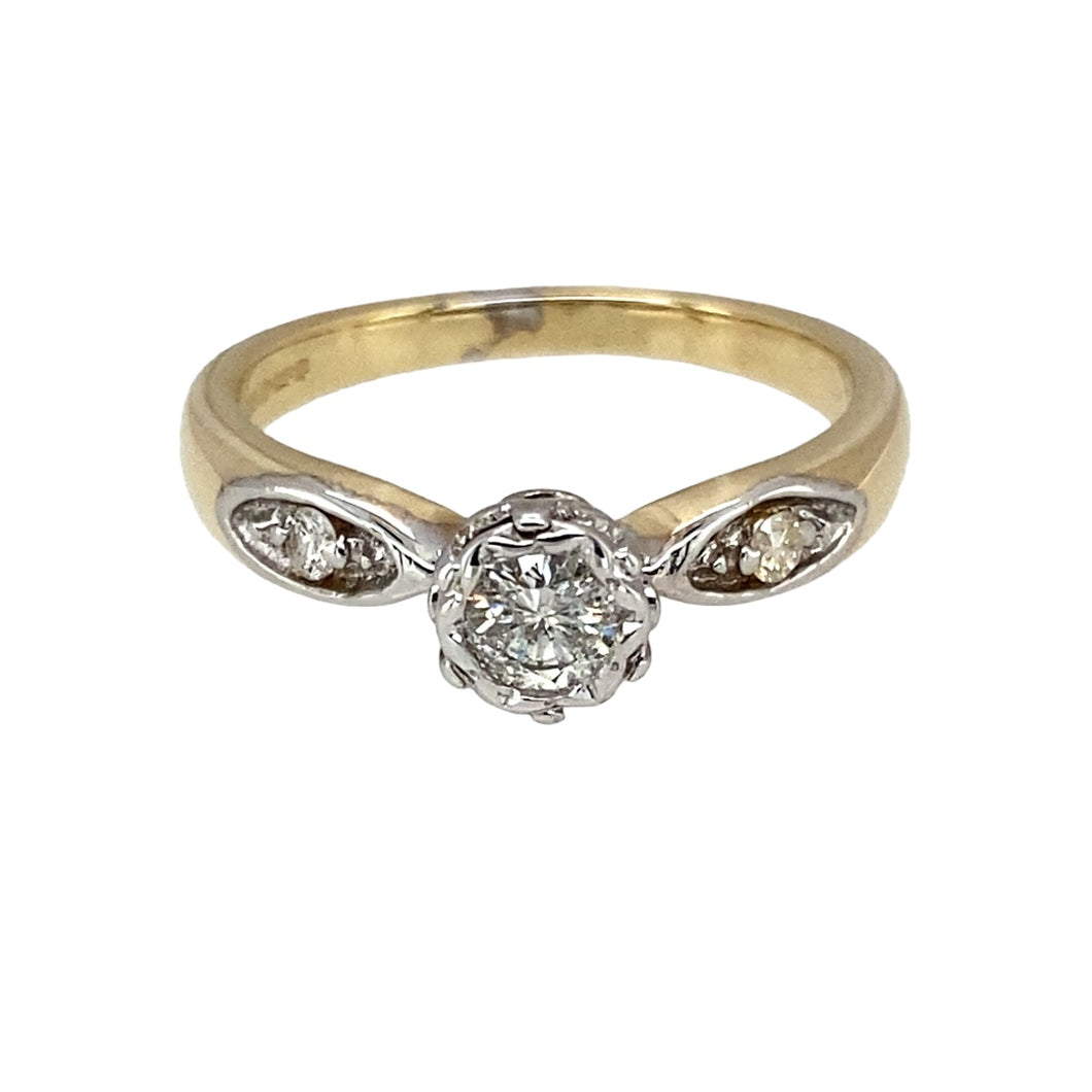 9ct Gold & Diamond Set Solitaire Ring