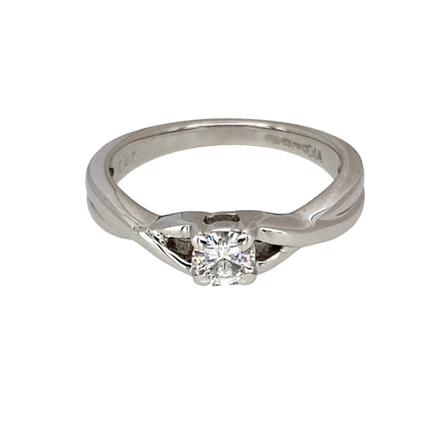 18ct White Gold & Diamond Set Solitaire Twist Ring