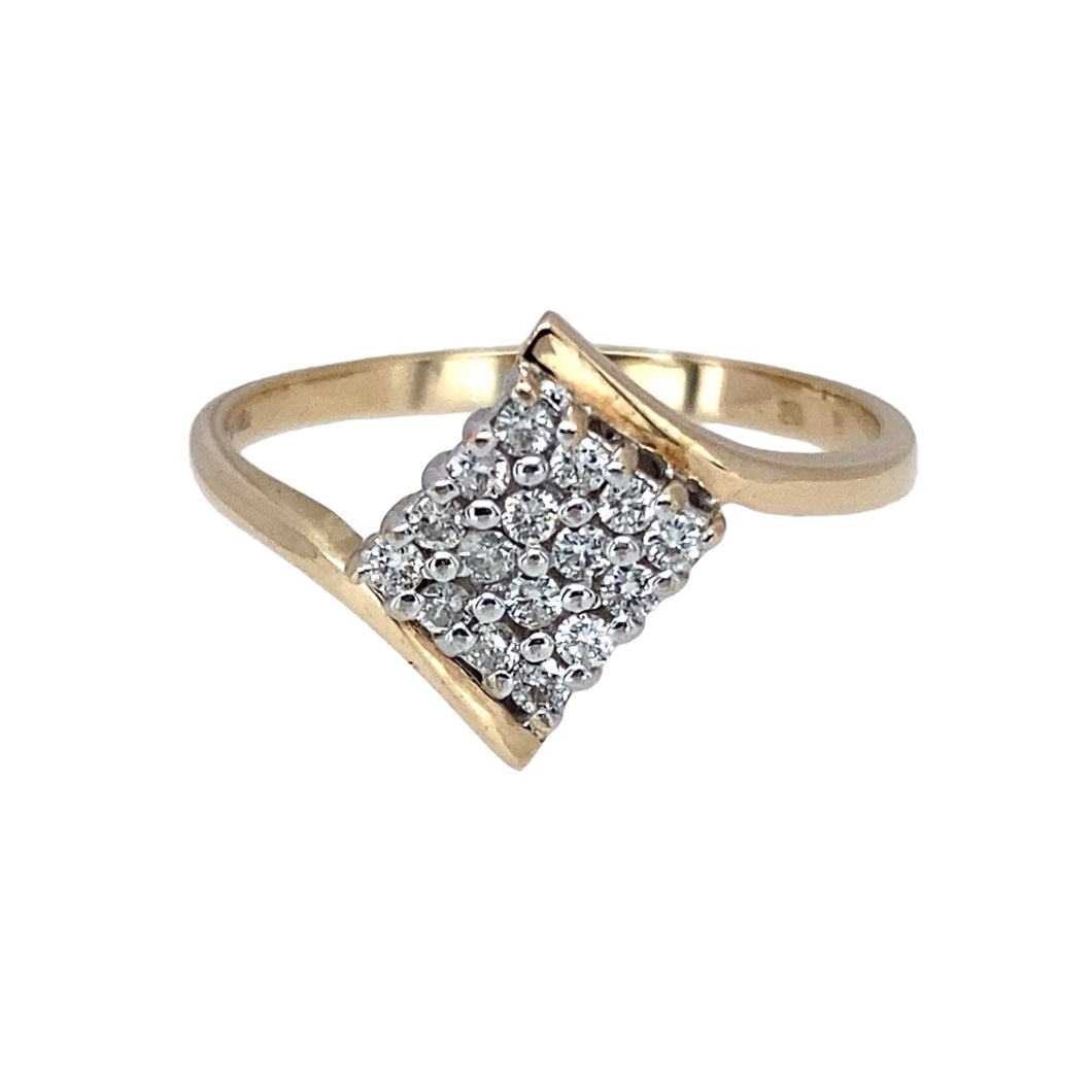 9ct Gold & Diamond Set Square Cluster Twist Ring