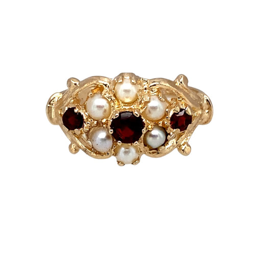 9ct Gold Garnet & Pearl Set Ring