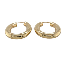 Load image into Gallery viewer, Preowned 9ct Yellow Gold Plain Oval Tubular Creole Earrings with the weight 4.20 grams
