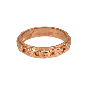 Preowned 9ct Rose Gold Clogau Cariad Tree of Life Band Ring in size P with the weight 4.50 grams. The band is 5mm wide and the band is not suitable for sizing due to the pattern