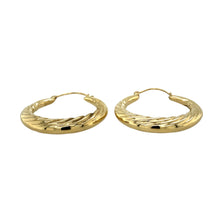 Load image into Gallery viewer, Preowned 9ct Yellow Gold Patterned Hoop Creole Earrings with the weight 3.10 grams
