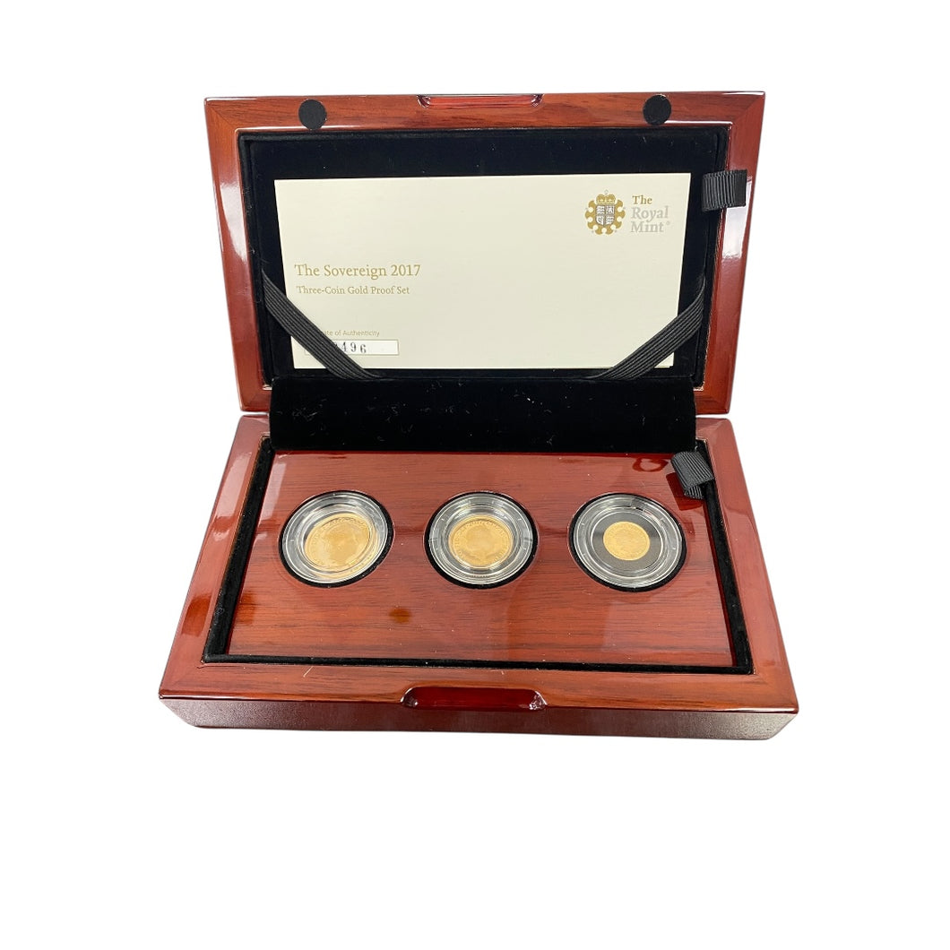 22ct Gold 2017 Queen Elizabeth II Sovereign Set