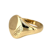 Load image into Gallery viewer, Preowned 9ct Yellow Gold Patterned Oval Signet Ring in size P with the weight 6.62 grams. The front of the ring is 15mm high
