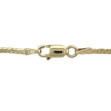 Load image into Gallery viewer, 9ct Gold &amp; Diamond Set Celtic Heart 16&quot; Necklace
