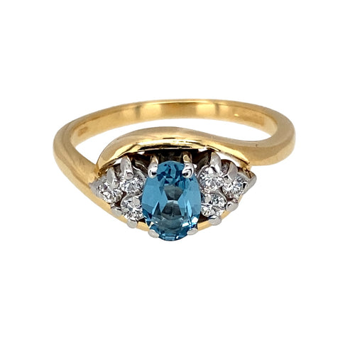 18ct Gold Diamond & Blue Topaz Set Ring