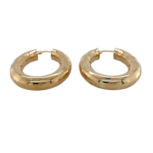 Preowned 9ct Yellow Gold Patterned Striped Oval Creole Earrings with the weight 5.90 grams