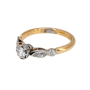 Preowned 18ct Yellow Gold & Platinum Diamond Set Solitaire Ring in size L with the weight 2.80 grams. The diamond is approximately 25pt