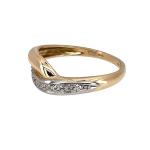 Preowned 9ct Yellow and White Gold & Diamond Curved Overlap Set Band Ring in size L with the weight 1.70 grams. The front of the band is 6mm wide