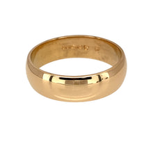 Load image into Gallery viewer, Preowned 18ct Yellow Gold 6mm Wedding Band Ring in size P with the weight 6.10 grams
