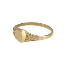 Load image into Gallery viewer, New 9ct Yellow Gold Patterned shoulder Heart Signet Ring in various sizes. The front of the ring is 6mm high and the weight is approximately 0.70 grams
