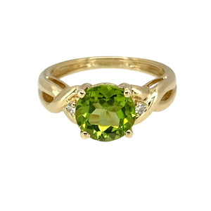 9ct Gold Diamond & Peridot Set Ring