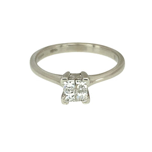 9ct White Gold & Diamond Illusion Set Solitaire Ring