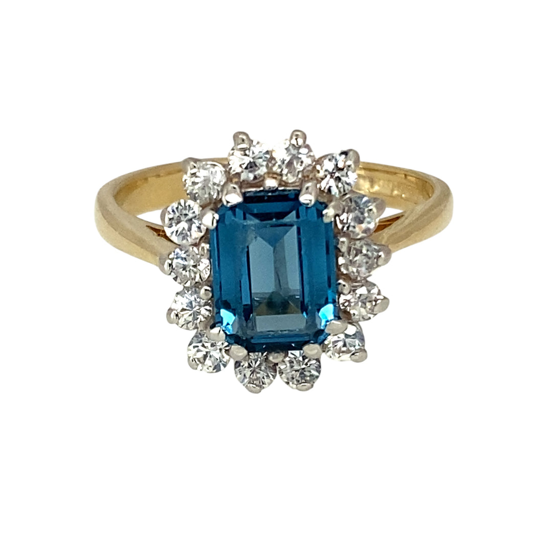 9ct Gold Blue Topaz & Cubic Zirconia Set Cluster Ring