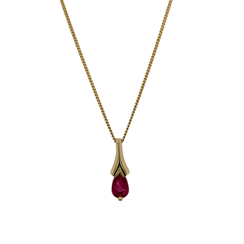 9ct Gold & Ruby Set 16