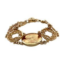 Load image into Gallery viewer, Preowned 9ct Yellow Gold Patterned 7.25&quot; Mount Bracelet with 22ct Gold Full Sovereign and the total weight 30.90 grams. The bracelet has a heart padlock safety chain fashioning and the full sovereign coin is 1912 London Mint
