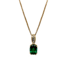 Load image into Gallery viewer, 14ct Gold Diamond &amp; Green Stone Set 18&quot; Necklace
