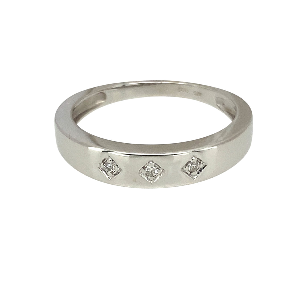 9ct White Gold & Diamond Set Band Ring