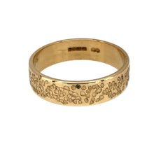 Load image into Gallery viewer, Preowned 9ct Yellow Gold Patterned 6mm Band Ring in size W with the weight 4.92 grams
