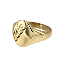 Load image into Gallery viewer, Preowned 9ct Yellow Gold Patterned Oval Signet Ring in size S with the weight 4.21 grams. The front of the ring is 14mm high
