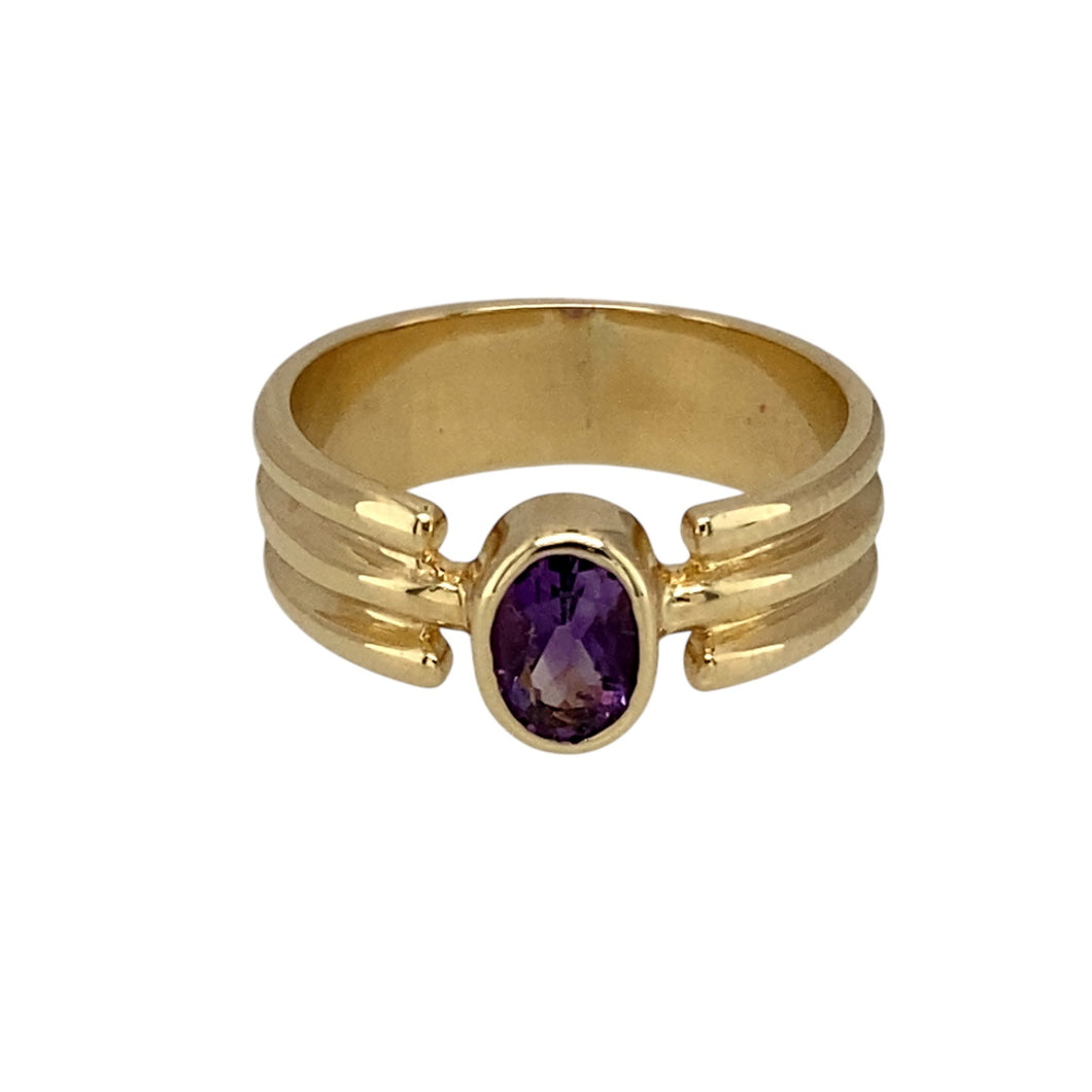 9ct Gold & Oval Amethyst Set Band Ring