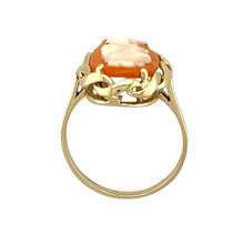 Load image into Gallery viewer, 9ct Gold &amp; Cameo Set Oval Ring
