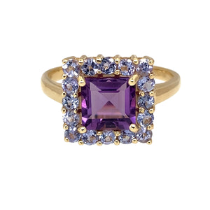 9ct Gold & Purple Stone Set Cluster Ring