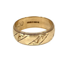 Load image into Gallery viewer, Preowned 9ct Yellow Gold Patterned 7mm Wedding Band Ring in size K with the weight 3 grams
