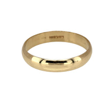 Load image into Gallery viewer, Add a timeless and classic piece to your jewellery collection with this pre-owned 9ct yellow gold D-shape 4mm wedding band ring, featuring:

Design: A traditional D-shape wedding band, offering a comfortable fit with a slightly rounded exterior and flat interior.
Material: 9-carat yellow gold, providing a warm and enduring appeal.
Size &amp; Weight: Designed in size U, with a well-balanced weight of 2.40 grams for a comfortable feel.
Band Width: Measures 4mm wide, making it a sleek yet noticeable piece.

