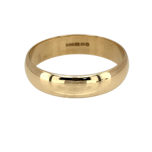 Add a timeless and elegant piece to your jewellery collection with this pre-owned 9ct yellow gold D-shape 5mm wedding band ring, featuring:

Design: A classic D-shape wedding band, with a gently rounded exterior and a flat interior for a comfortable fit.
Material: 9-carat yellow gold, offering a warm and enduring appeal.
Size & Weight: Designed in size U, with a solid weight of 3.70 grams for a durable and comfortable feel.
Band Width: Measures 5mm wide, making it a noticeable yet sleek piece.