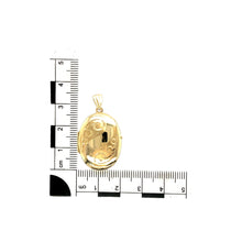 Load image into Gallery viewer, 9ct Gold Patterned Oval Locket
