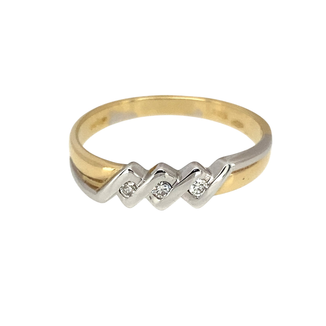 18ct Gold & Diamond Trilogy Modern Style Zig Zag Band Ring