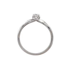 18ct White Gold & Diamond Set Solitaire Ring