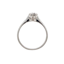 Load image into Gallery viewer, 9ct White Gold &amp; Cubic Zirconia Set Solitaire Ring
