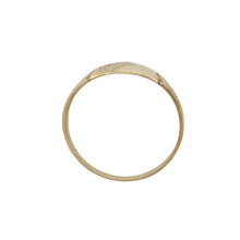 Load image into Gallery viewer, New 9ct Gold Patterned Shield Signet Ring
