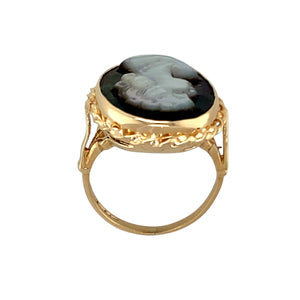 9ct Gold & Grey Cameo Set Ring