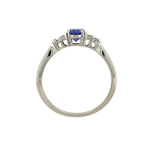 18ct White Gold Diamond & Tanzanite Set Ring