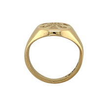 Load image into Gallery viewer, 9ct Gold Welsh Three Feathers Oval Signet Ring
