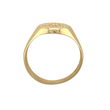 Load image into Gallery viewer, 9ct Gold Welsh Three Feather Oval Signet Ring
