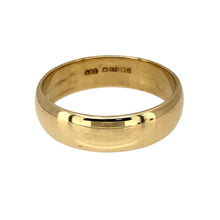 Load image into Gallery viewer, Preowned 9ct Yellow Gold 6mm Wedding Band Ring in size U with the weight 5.31 grams
