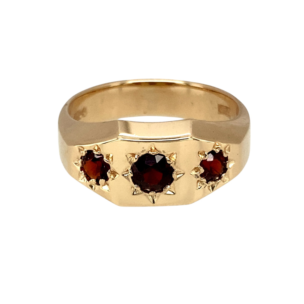 9ct Gold & Garnet Set Three Stone Ring