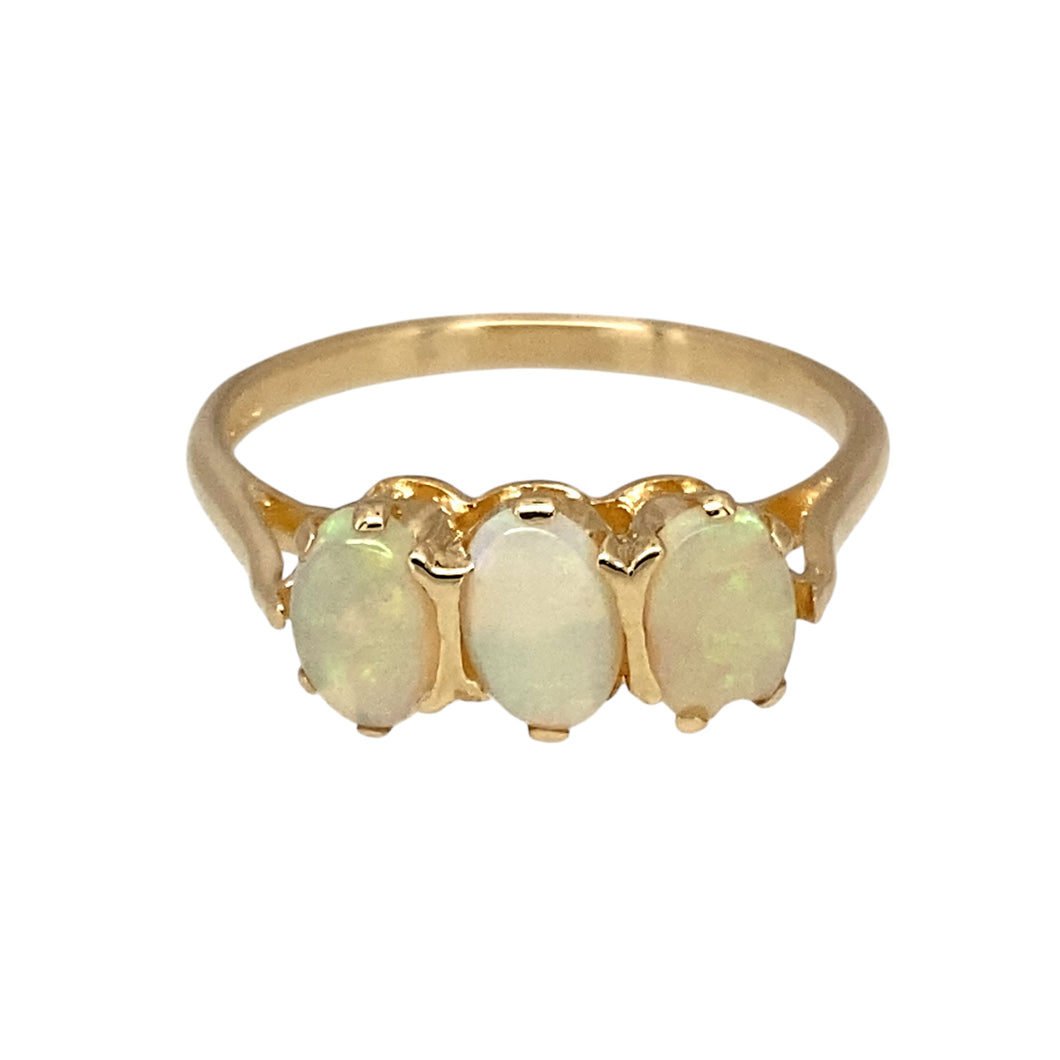 9ct Gold & Opalique Set Oval Three Stone Ring