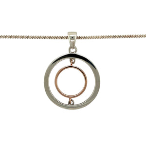 Preowned 925 Silver Clogau with 9ct Rose Clogau Circle Pendant on an 18" Clogau curb chain with the weight 7.70 grams. The pendant is 3.4cm long including the bail