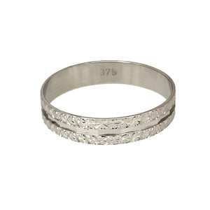 9ct White Gold Sparkle Patterned 4mm Band Ring