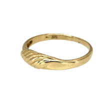 Load image into Gallery viewer, Preowned 9ct Yellow Gold Swirl Ring in size N to O with the weight 1.60 grams. The front of the band is 5mm wide
