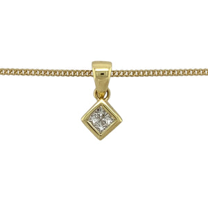 Add a touch of brilliance and sophistication to your jewellery collection with this pre-owned 18ct yellow gold & diamond illusion-set princess cut square pendant necklace, featuring:

Design: A stunning illusion-set square pendant, created by setting four princess-cut diamonds together to give the appearance of a larger single stone.
Material: 18-carat yellow gold, offering a luxurious and timeless finish.
Gemstones: Set with princess-cut diamonds, designed to maximise sparkle and elegance.